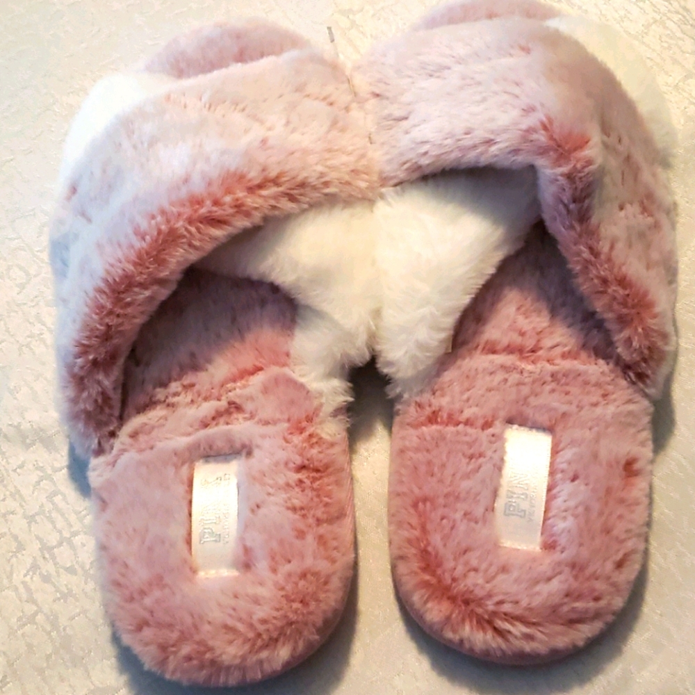 🐞🐞Pink Victoria secret bed slippers🐞